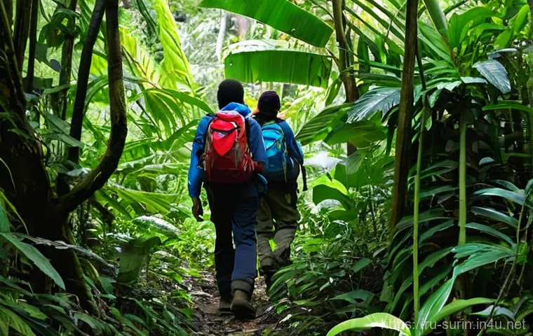 수리남에서 현지 투어 가이드 고용하기 - **Suriname Jungle Expedition with Local Guide**: A small group of intrepid travelers, including a fe...